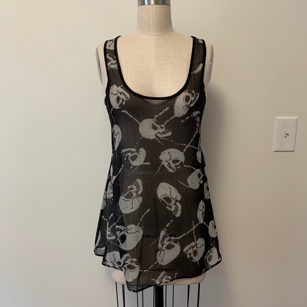 Skull tank top size S